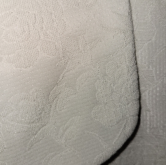 Blazer - Picture 3 of 3